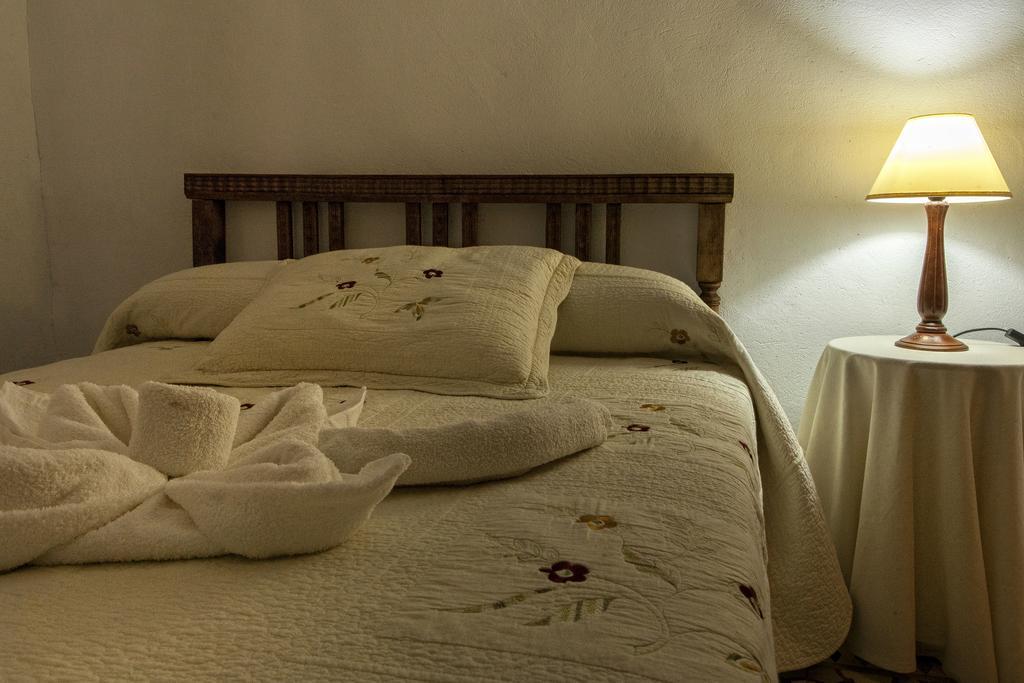 Apartamentos Rurales La Casa De Luis Santa Cruz de la Sierra Extérieur photo