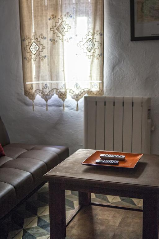 Apartamentos Rurales La Casa De Luis Santa Cruz de la Sierra Extérieur photo